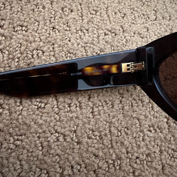 BOTTEGA VENETA Cat-eye sunglasses - Picture 5 of 6